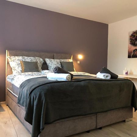 Apartman Bloom Осиек Экстерьер фото