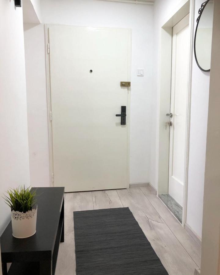 Apartman Bloom Осиек Экстерьер фото