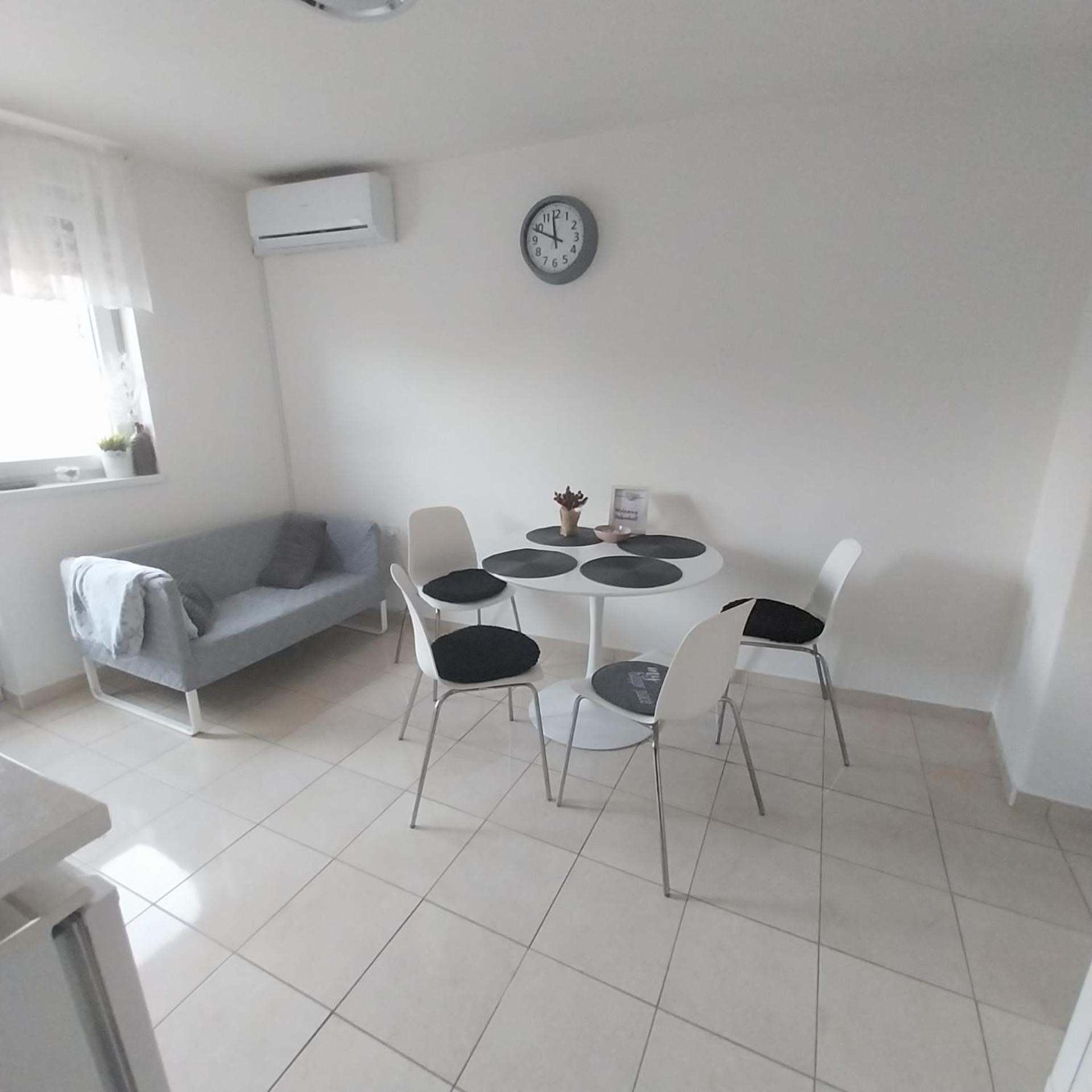 Apartman Bloom Осиек Экстерьер фото