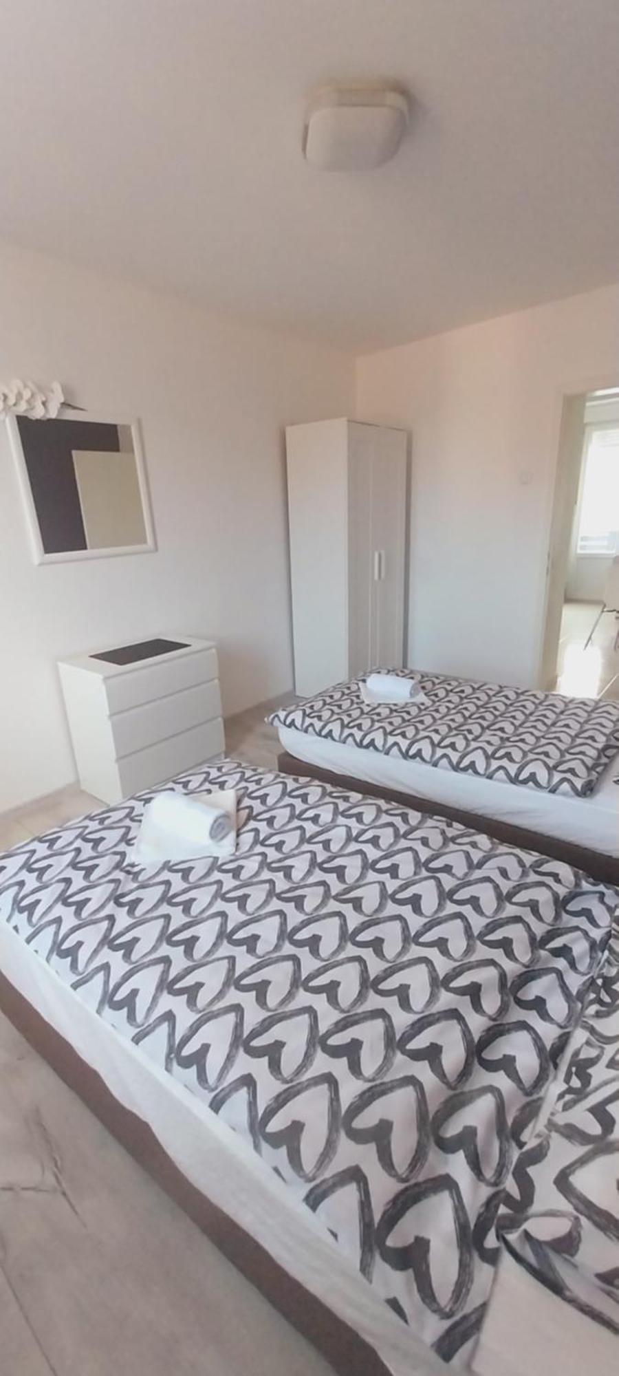 Apartman Bloom Осиек Экстерьер фото